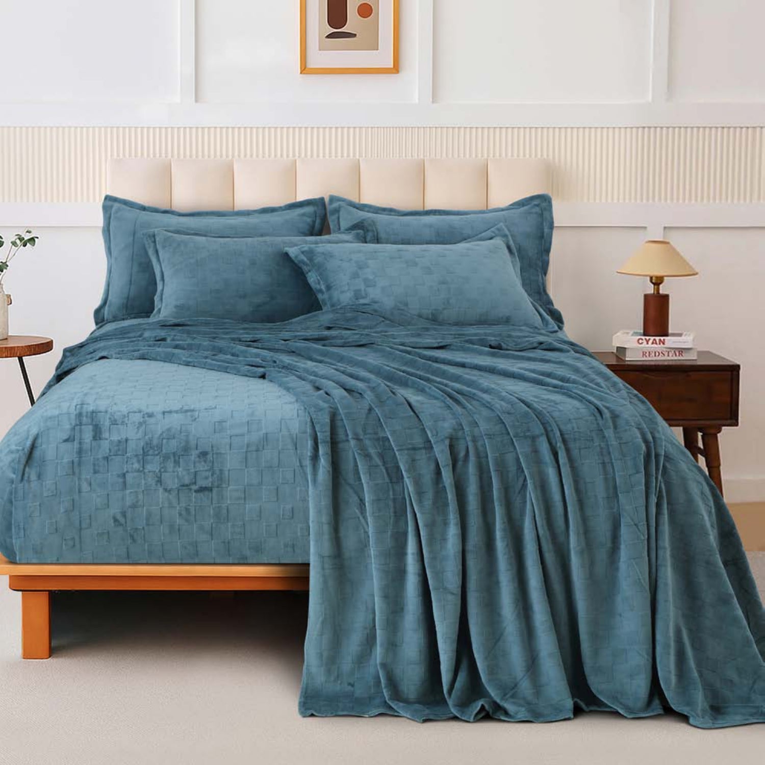 Sutton Warm Bedsheet Double bed with 2pc Pillow Cover | Blue